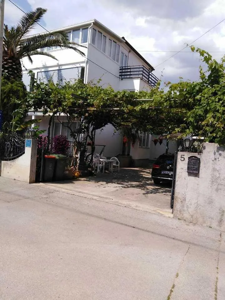 Apartmani Punta Zadar Casa de hóspedes
