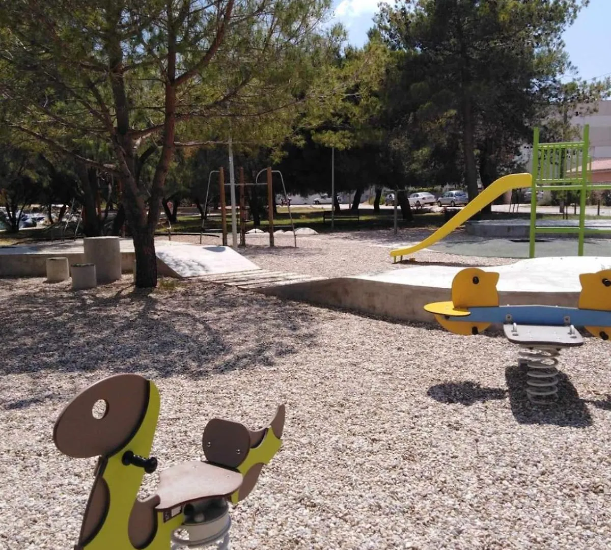 Casa de hóspedes Apartmani Punta Zadar